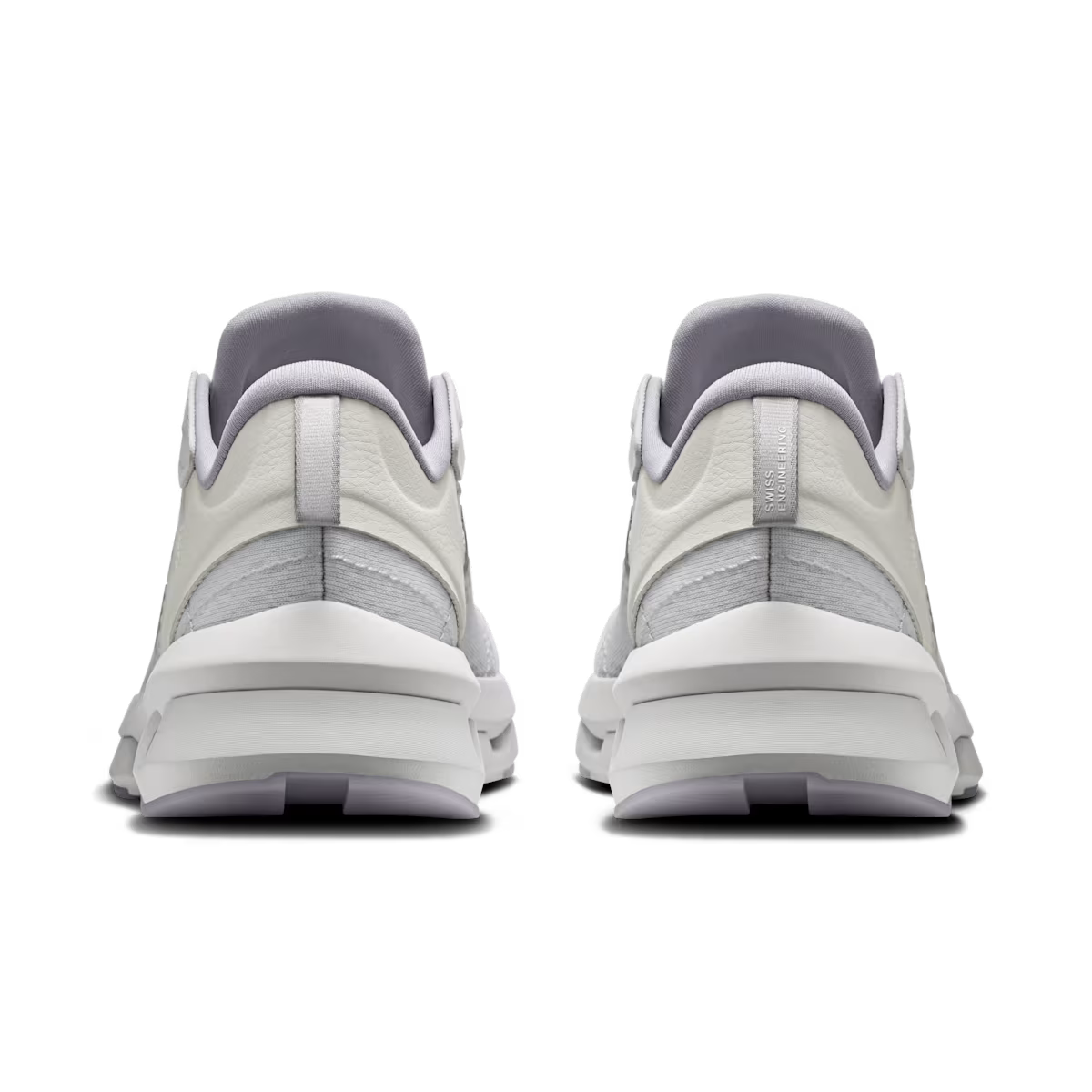 Sur la Lune de la zone nuageuse